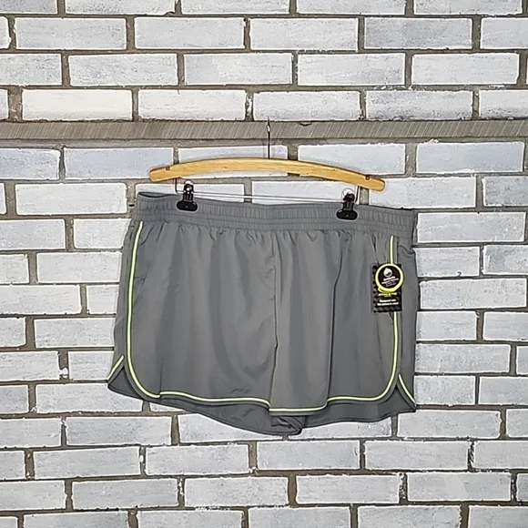 NWT Athletic Works Women's Pull-On Core Piped Run Shorts Size XXXL 22 Green - Picture 2 of 12